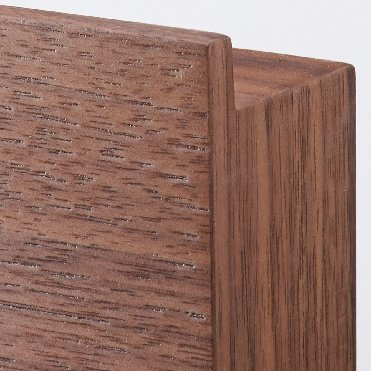 Półka ścienna na zdjęcia orzech - 44cm