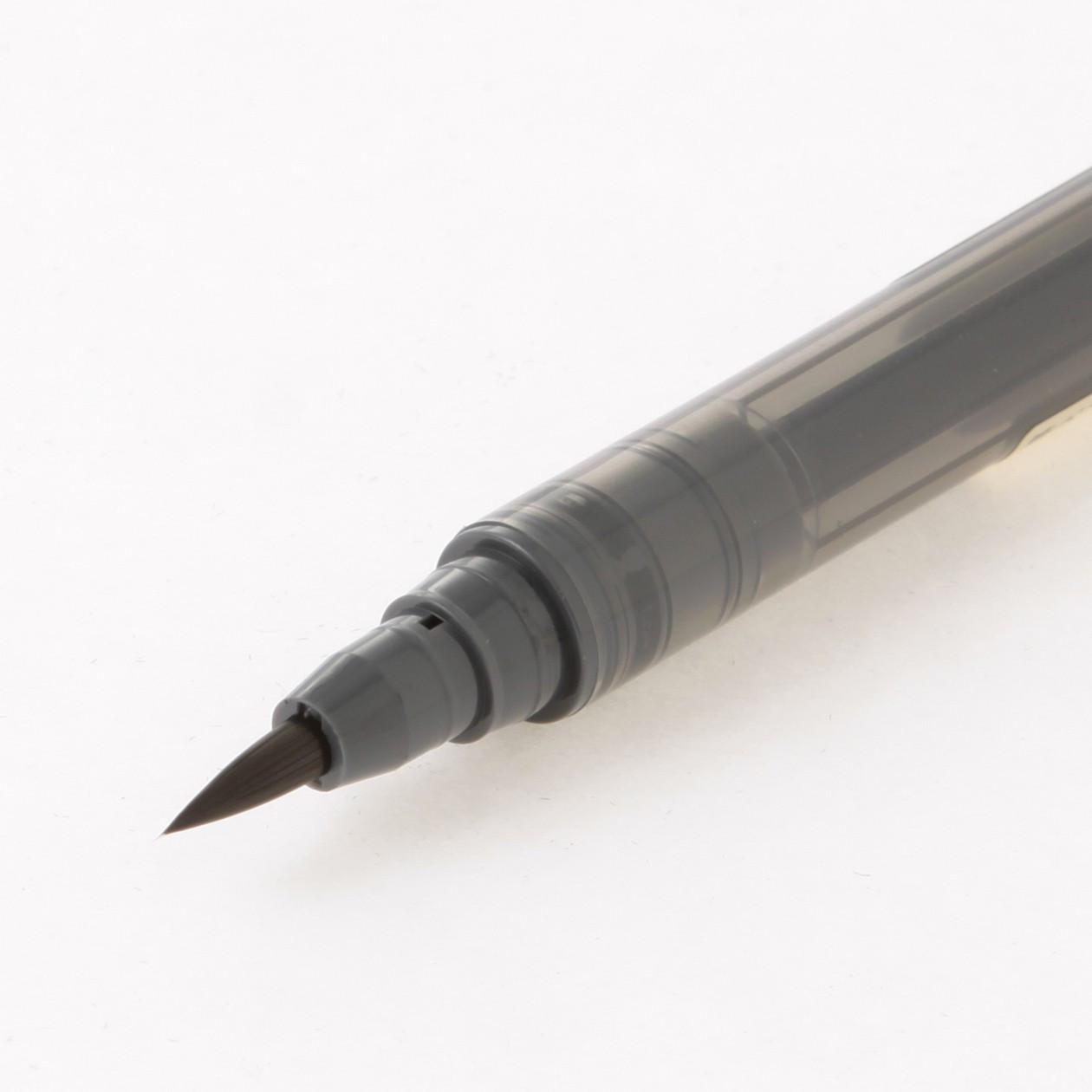 pióro do kaligrafii