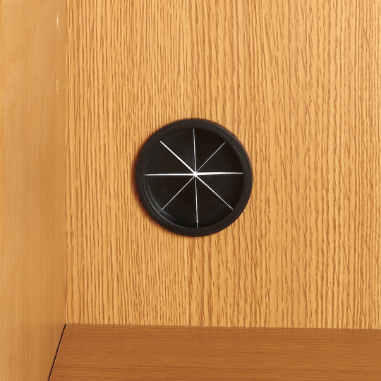 Witryna otwierana orzech