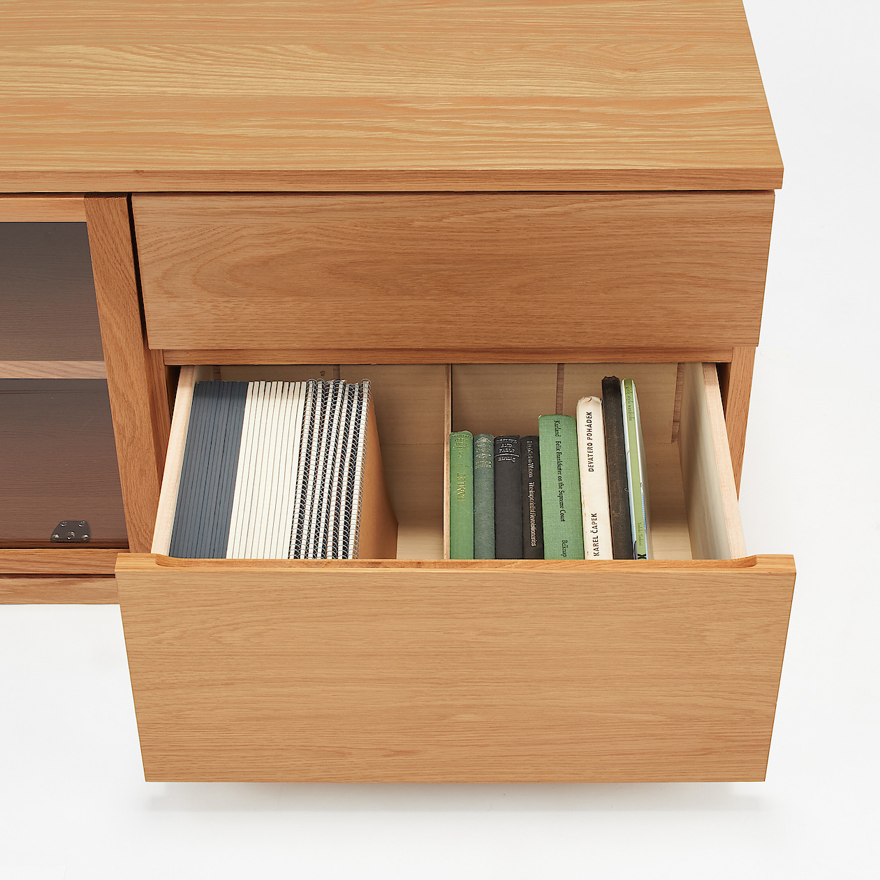 Szafka RTV orzech 110cm