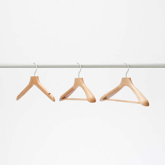 Wieszak z drewna bukowego 45cm