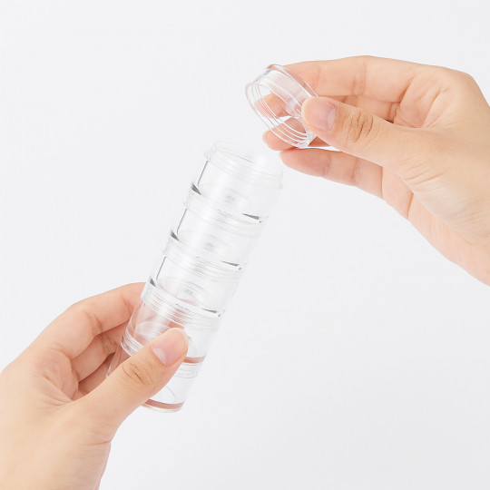 Zestaw akrylowych pojemników na tabletki - 5 porcji