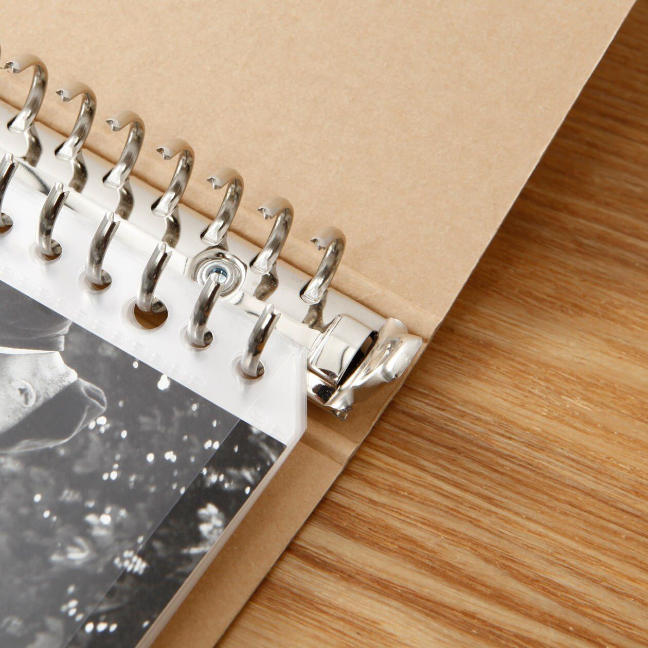 Segregator ringowy A4 wąski 30 ringów beżowy