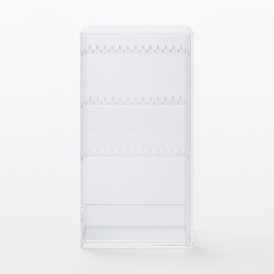 Gablota akrylowa z wieszakami na biżuterię