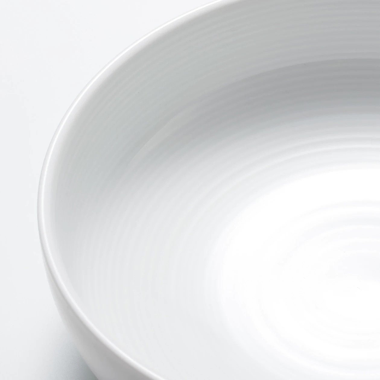 Miska płaska z porcelany Hakuji 15,5cm