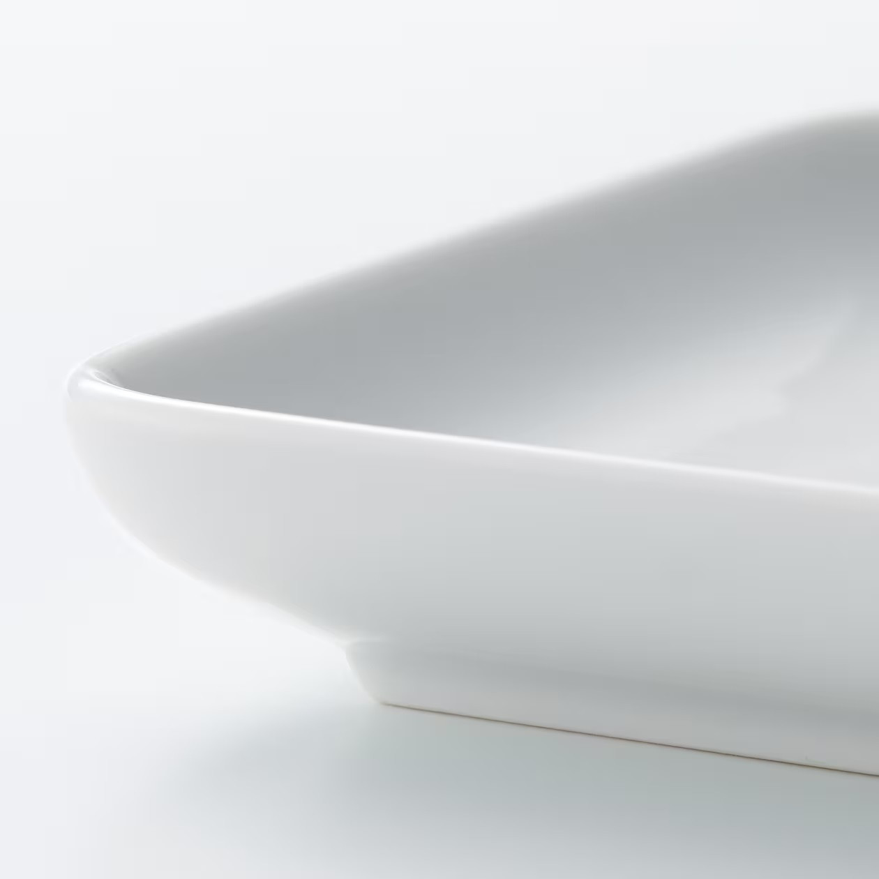 Talerz kwadratowy z porcelany Hakuji mały