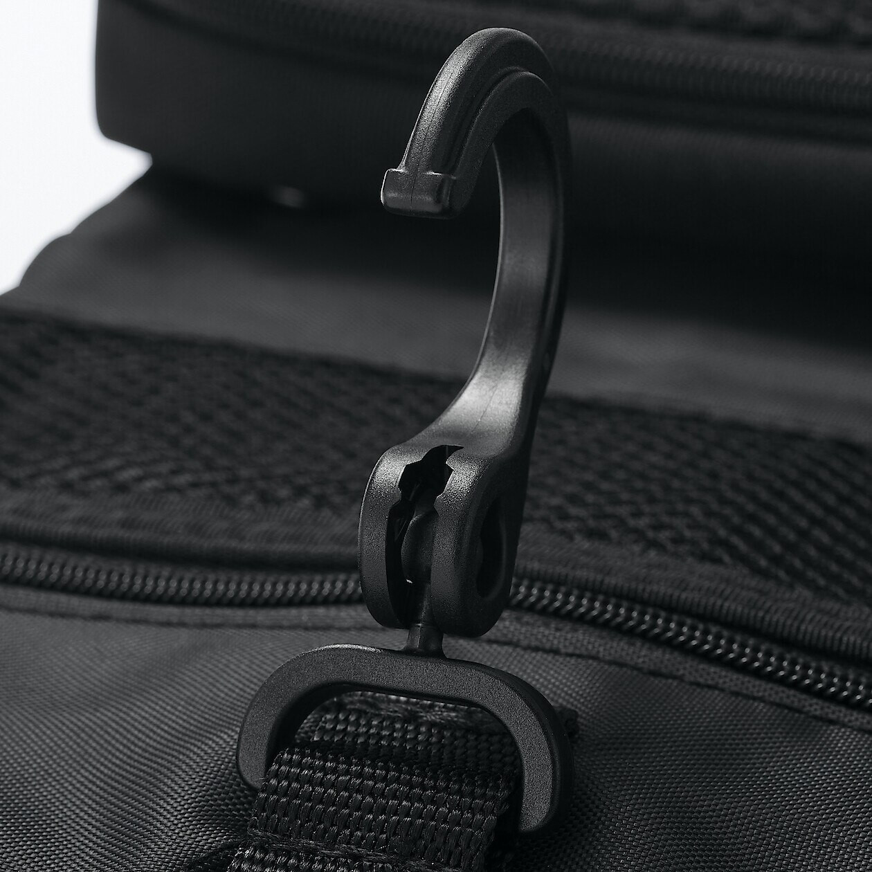 Kosmetyczka podróżna zawieszana z wyjmowanym etui czarna