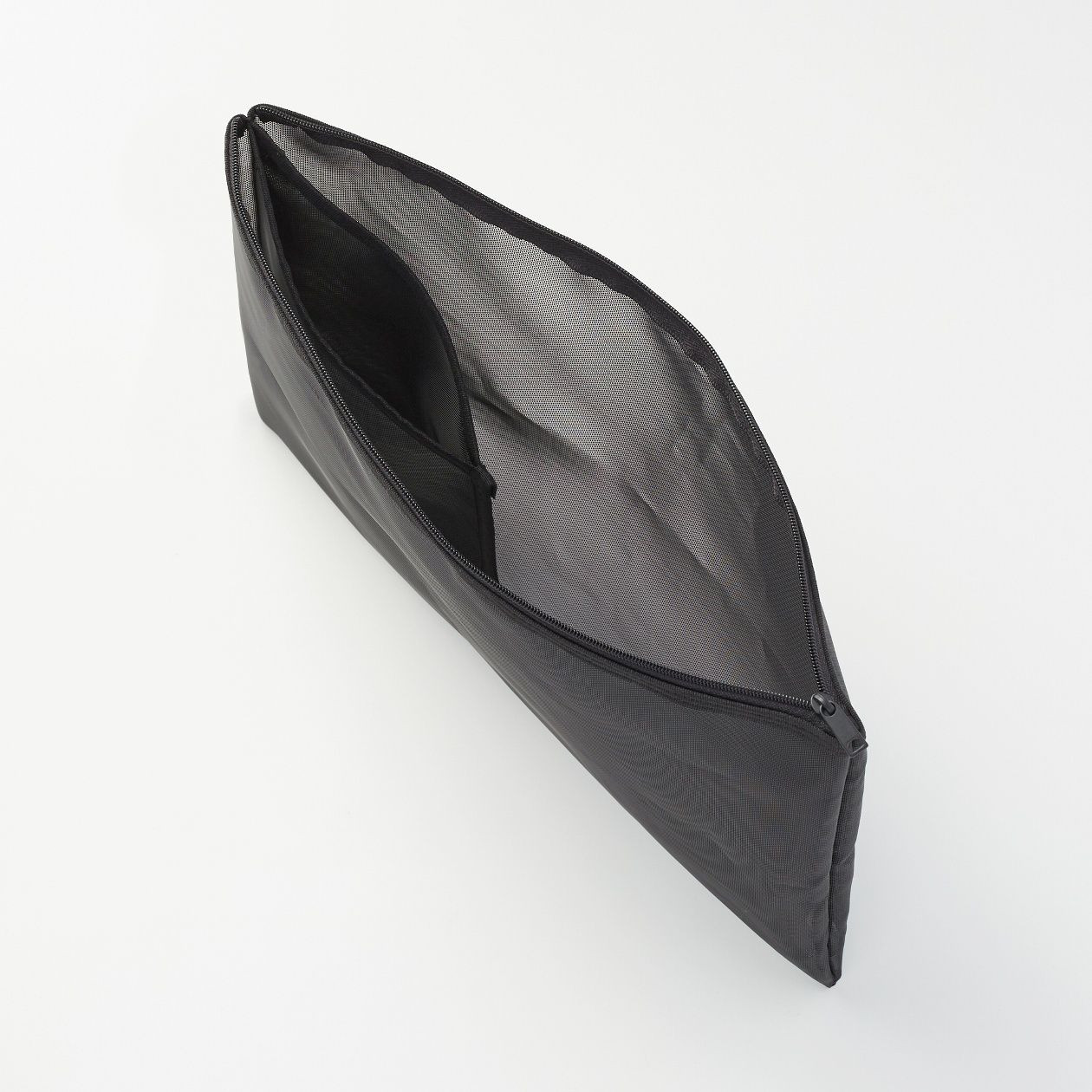 Saszetka z nylonowej siatki czarna A4