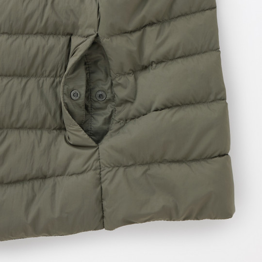 Lekka kamizelka puchowa ciemnozielona