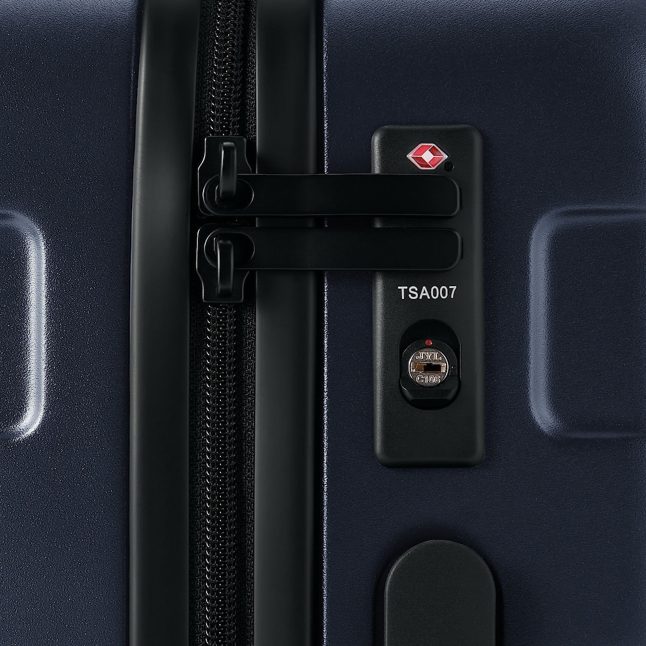 Walizka twarda z poliwęglanu 36l granatowa