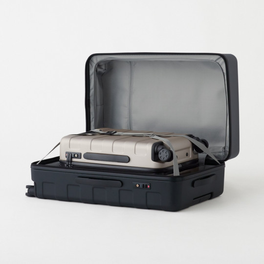 Walizka twarda z poliwęglanu 36l granatowa