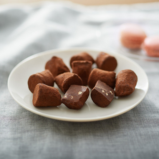 Trufle Malinowy Makaronik 100g