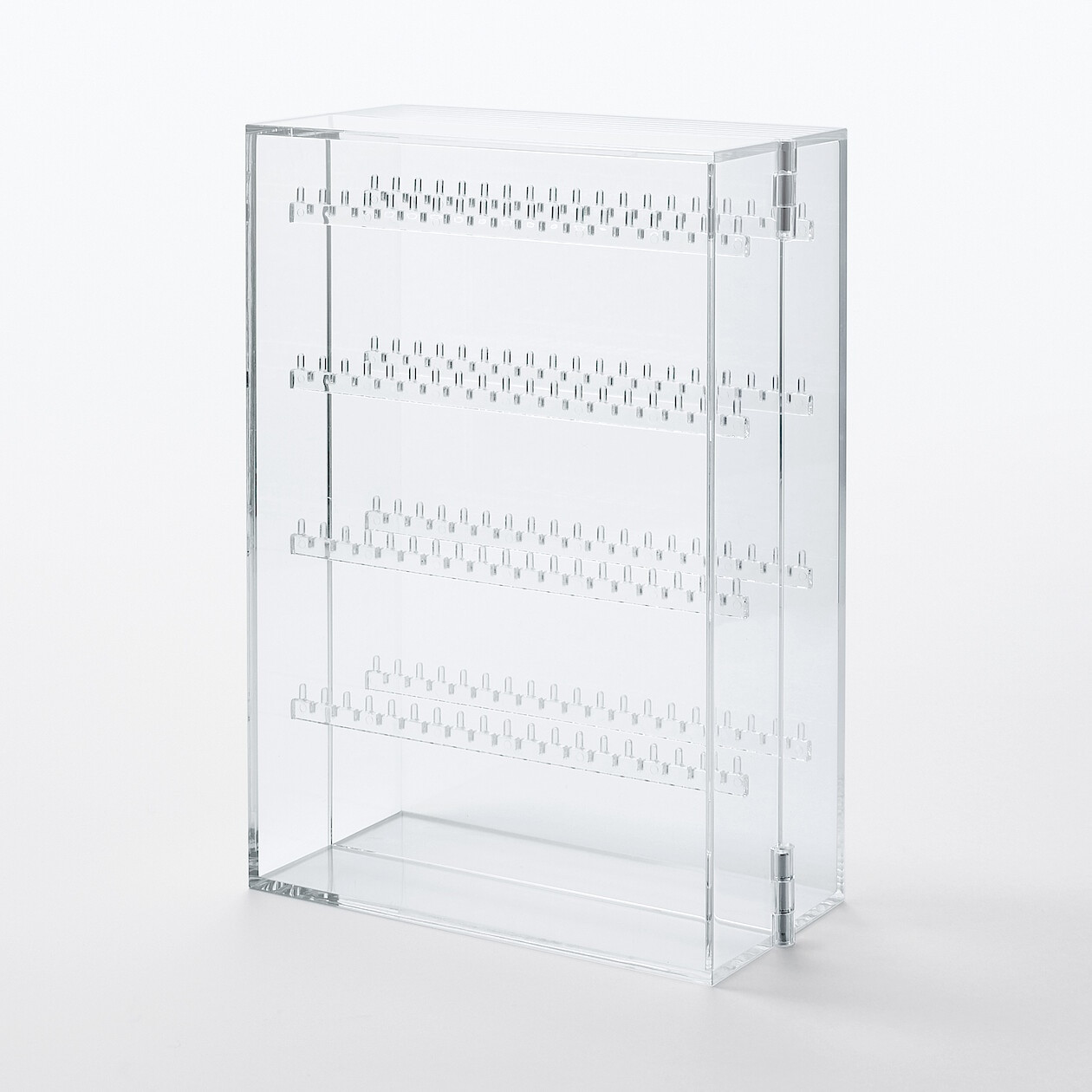 Gablota akrylowa z wieszakami na biżuterię rozkładana