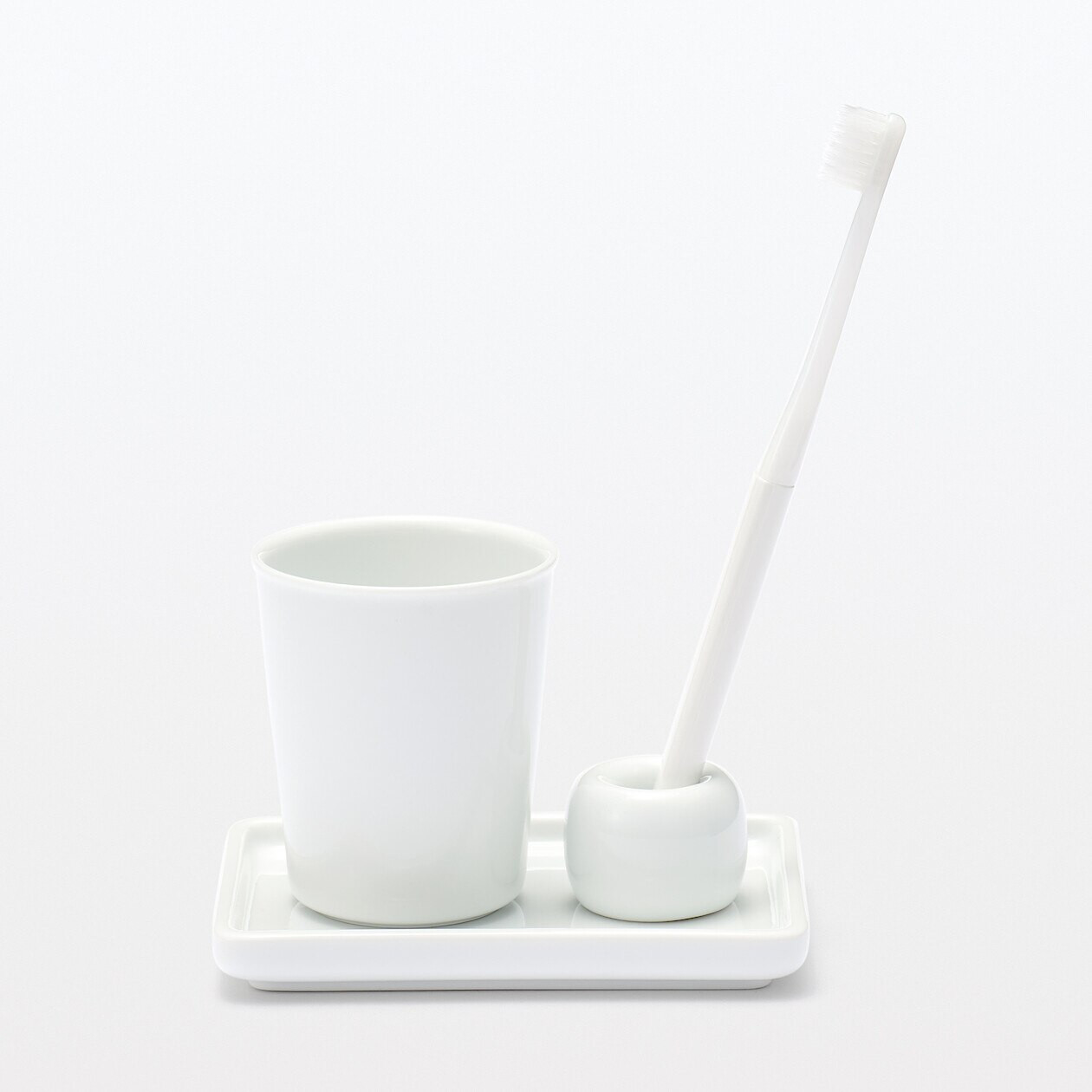 Mydelniczka / tacka porcelanowa biała