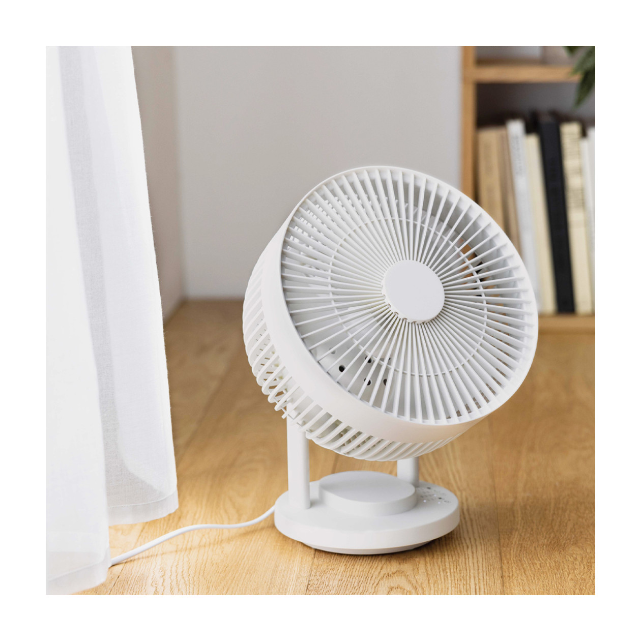 duży, cichy wiatrak obrotowy z aroma dyfuzorem_1 duży, cichy wiatrak obrotowy z aroma dyfuzorem_1