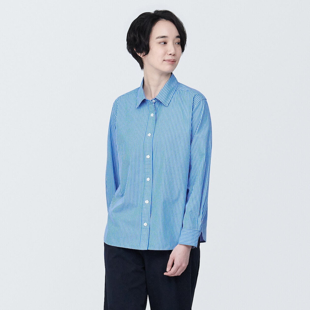 Koszula z bawełny organicznej w paski niebieska