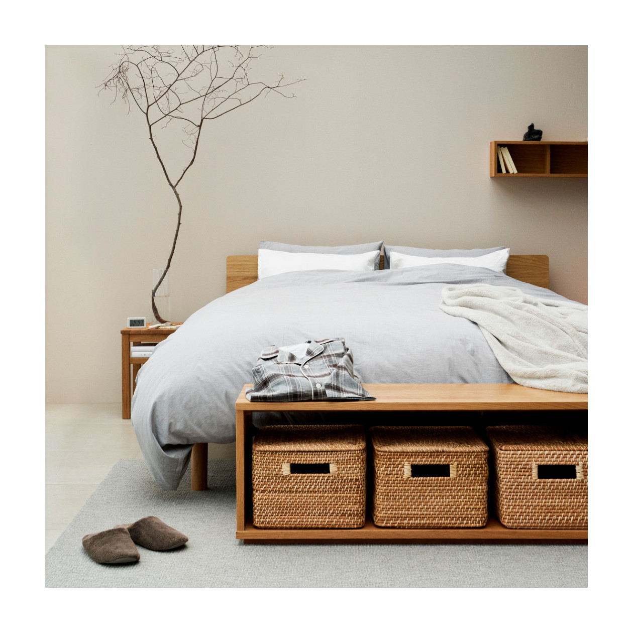 Kosz rattanowy z uchwytami 35x36x16cm