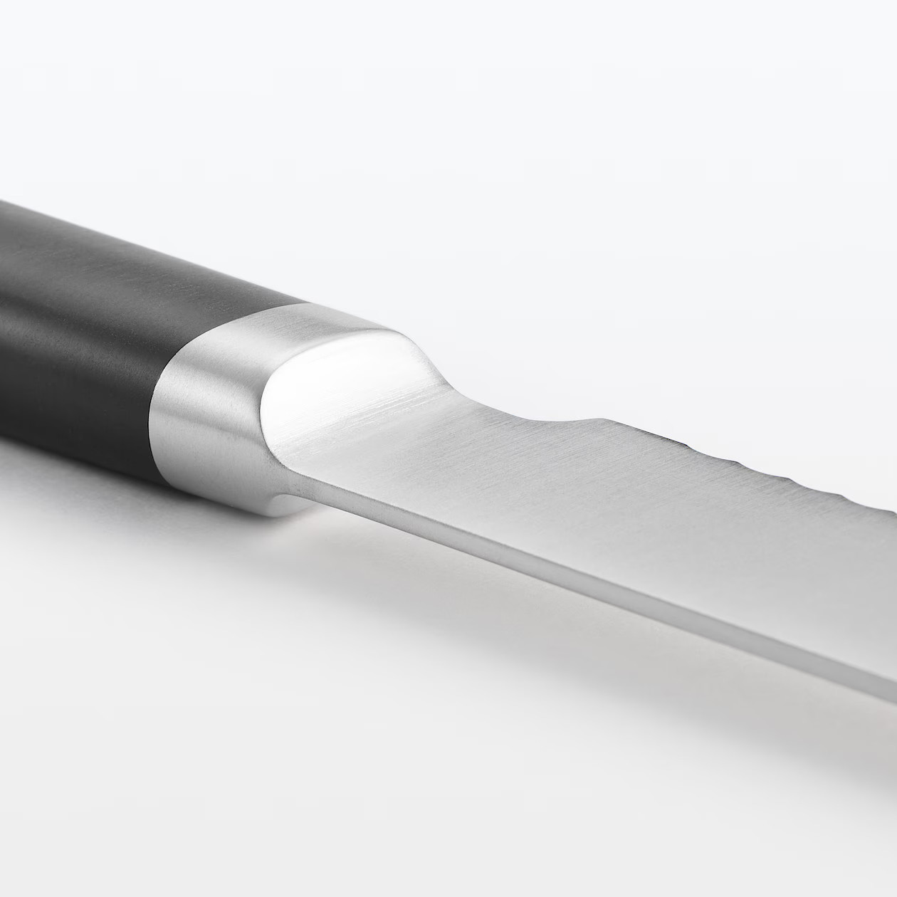 Nóż kuchenny do pieczywa ze stali nierdzewnej