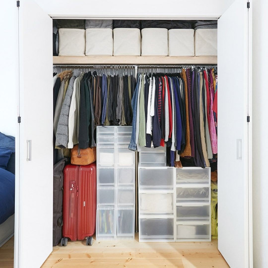 Pojemnik poliester-len wysoki zamykany 35x35x32cm