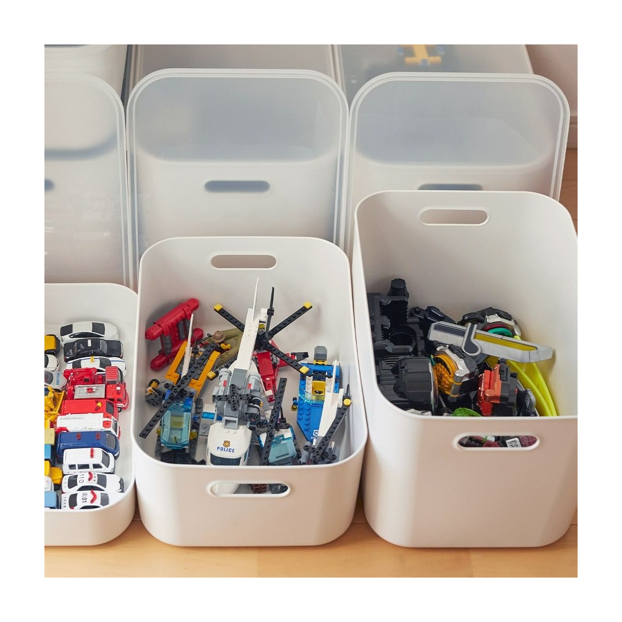 Pojemnik PE 25.5x36x16cm biały