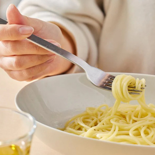 Widelec stołowy ze stali nierdzewnej