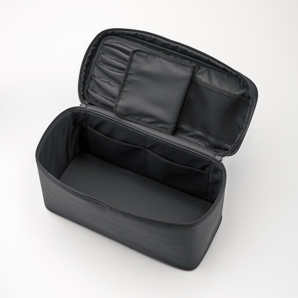 Kosmetyczka kuferek nylonowa L czarna