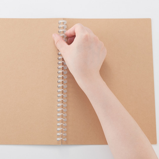 Okładka sprężynowa B5 beżowa