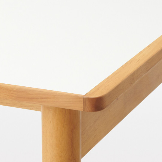 Stół z drewna kauczukowego z blatem melaminowym 140x80cm