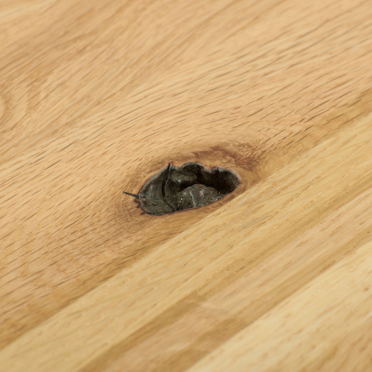 Ławka z drewna dębowego z sękami