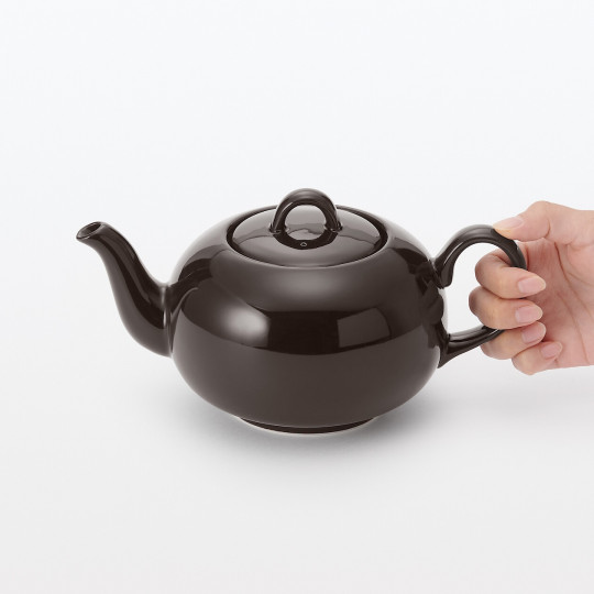 Czajnik z porcelany z sitkiem 700 ml brązowy