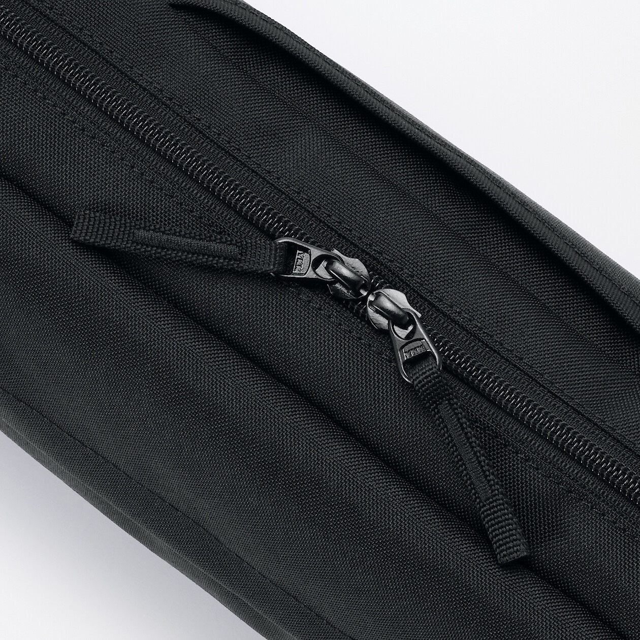 Torebka listonoszka czarna