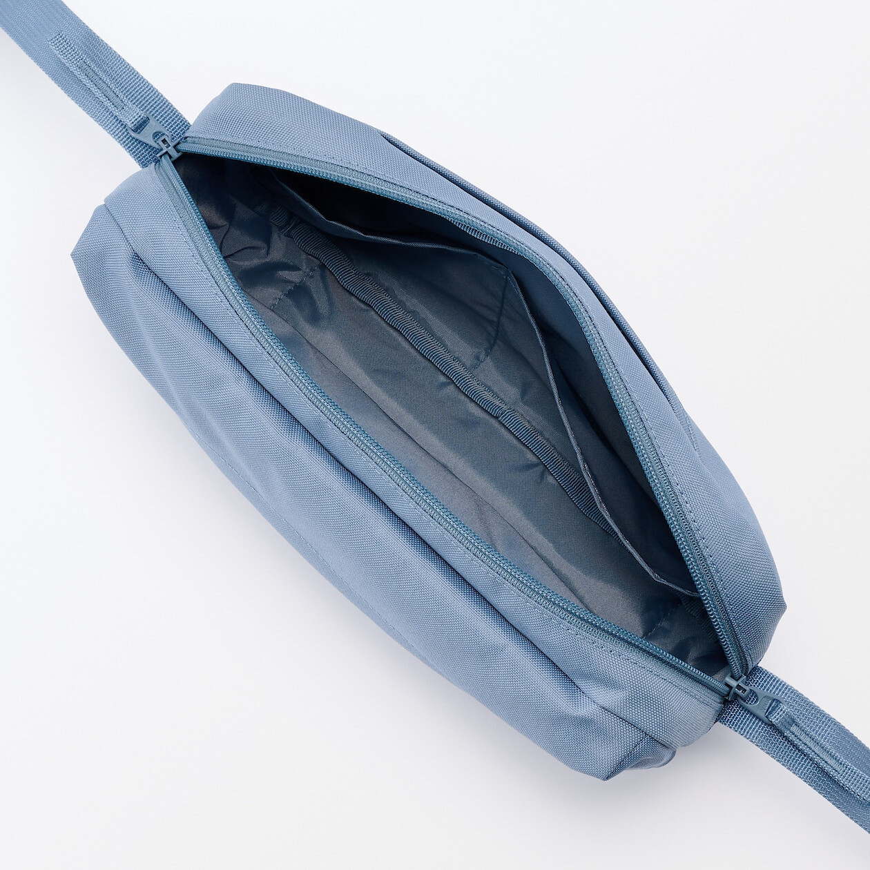 Torebka listonoszka niebieska