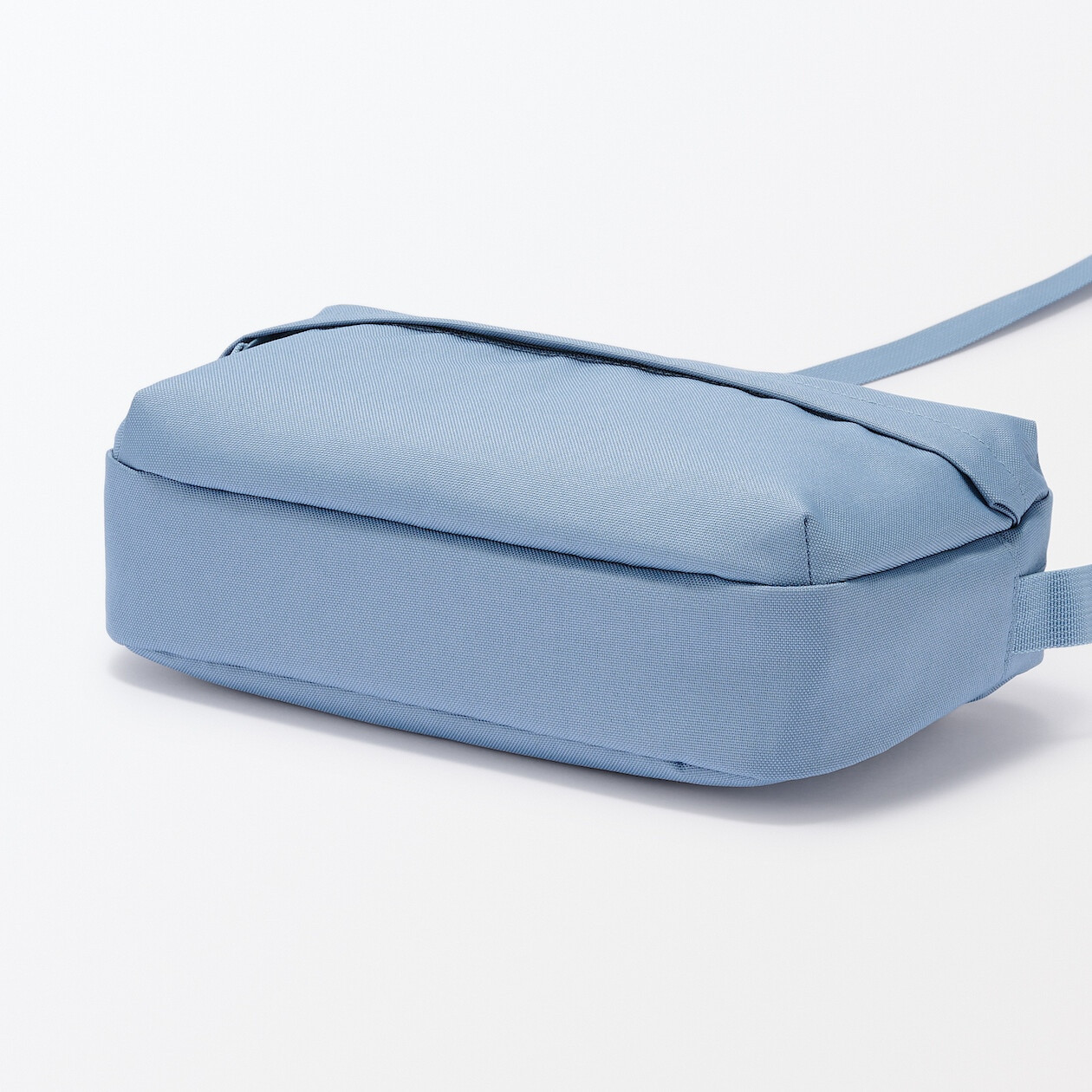 Torebka listonoszka niebieska