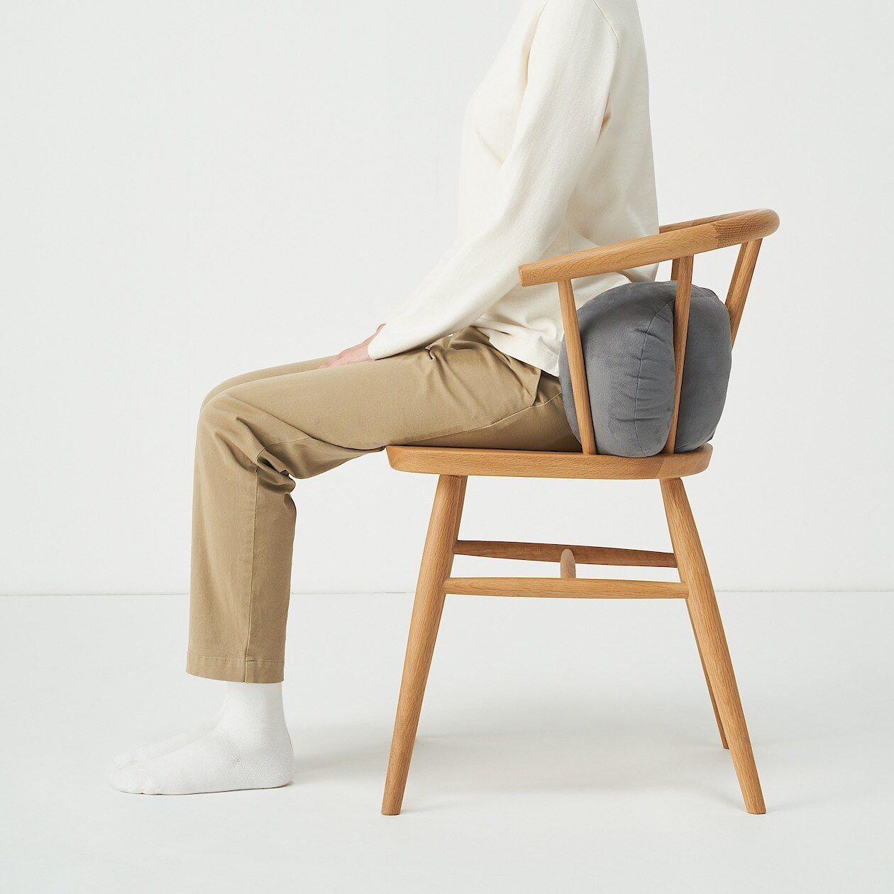 Poduszka miękka "mochi" podłużna szara