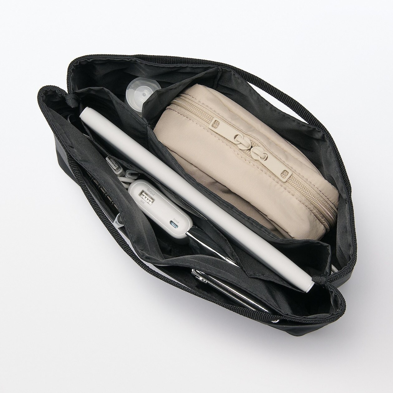 Organizer nylonowy z 8 kieszeniami czarny