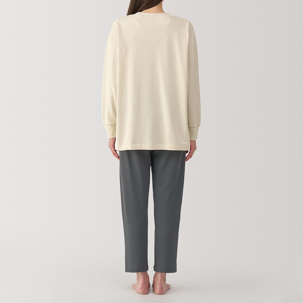 Komplet dzianinowy kremowy