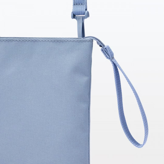 Saszetka cross body wodoodporna niebieska