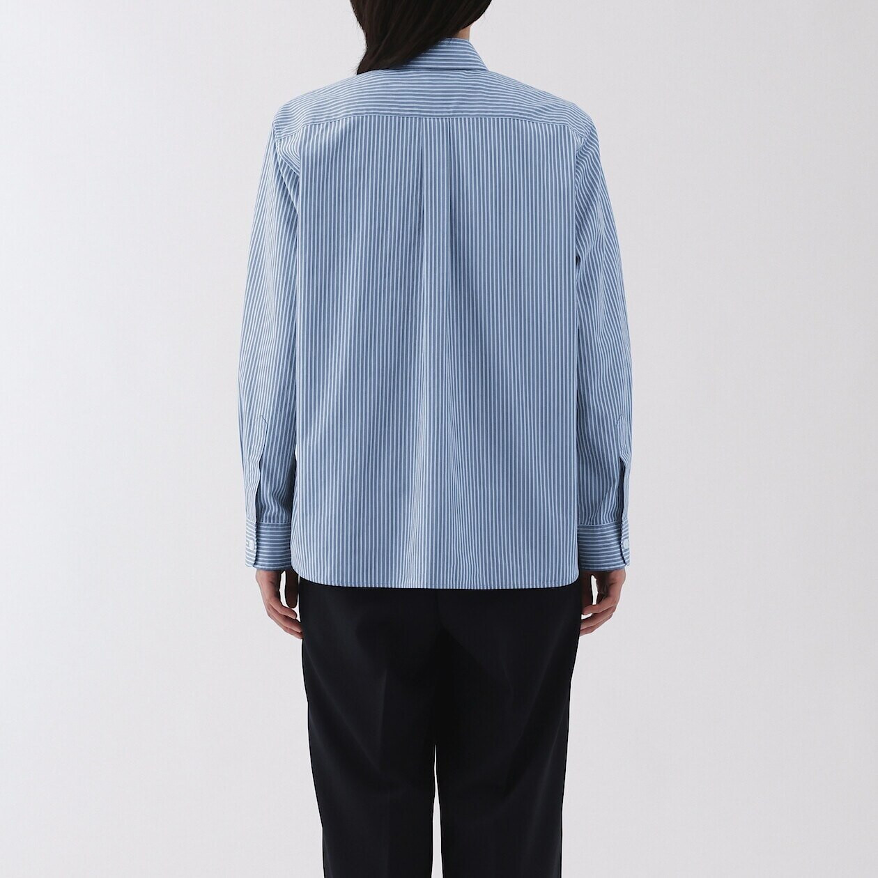 Koszula z bawełny organicznej w paski niebieska