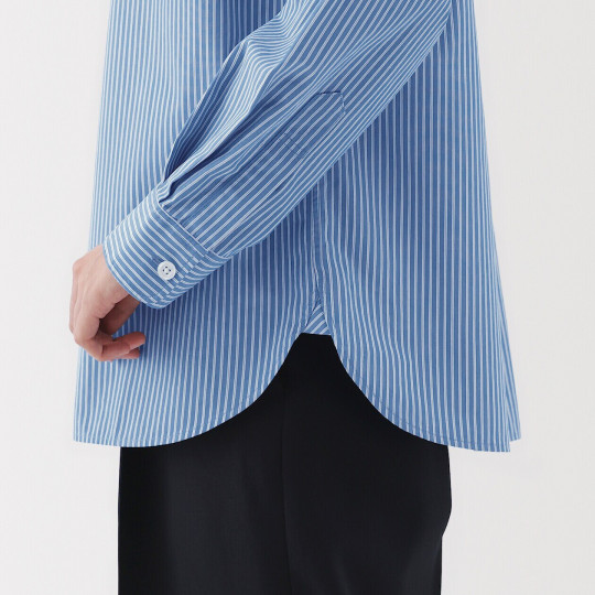 Koszula z bawełny organicznej w paski niebieska