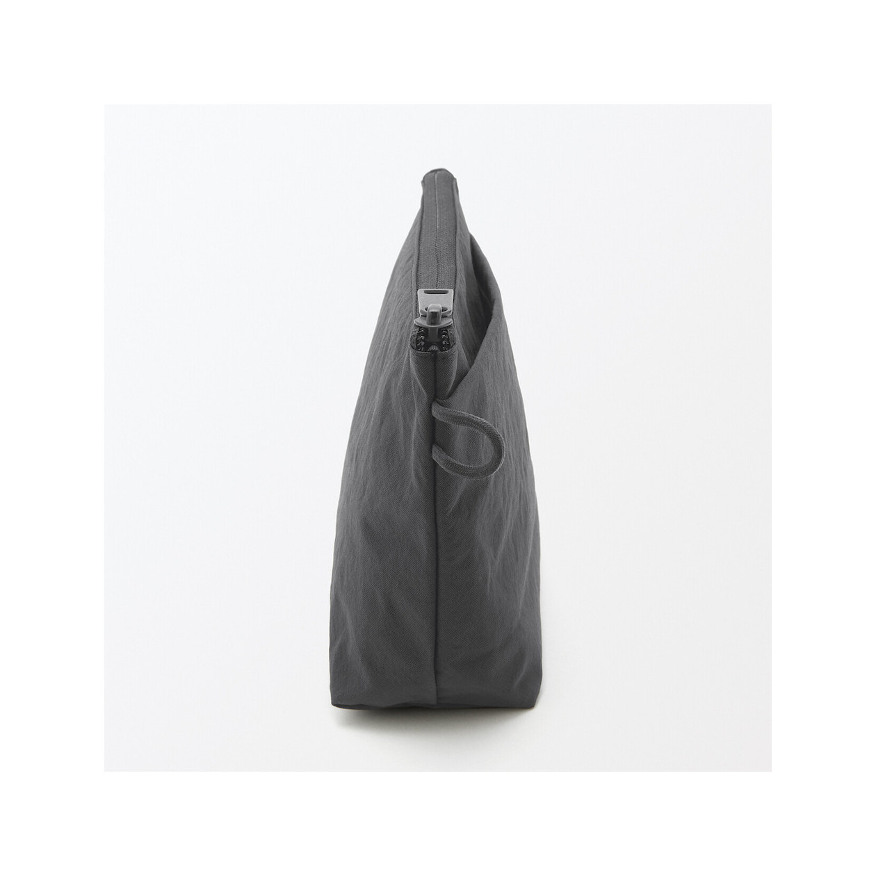 Kosmetyczka nylonowa grafitowa M