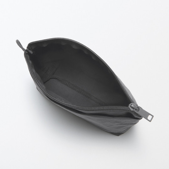 Kosmetyczka nylonowa grafitowa M