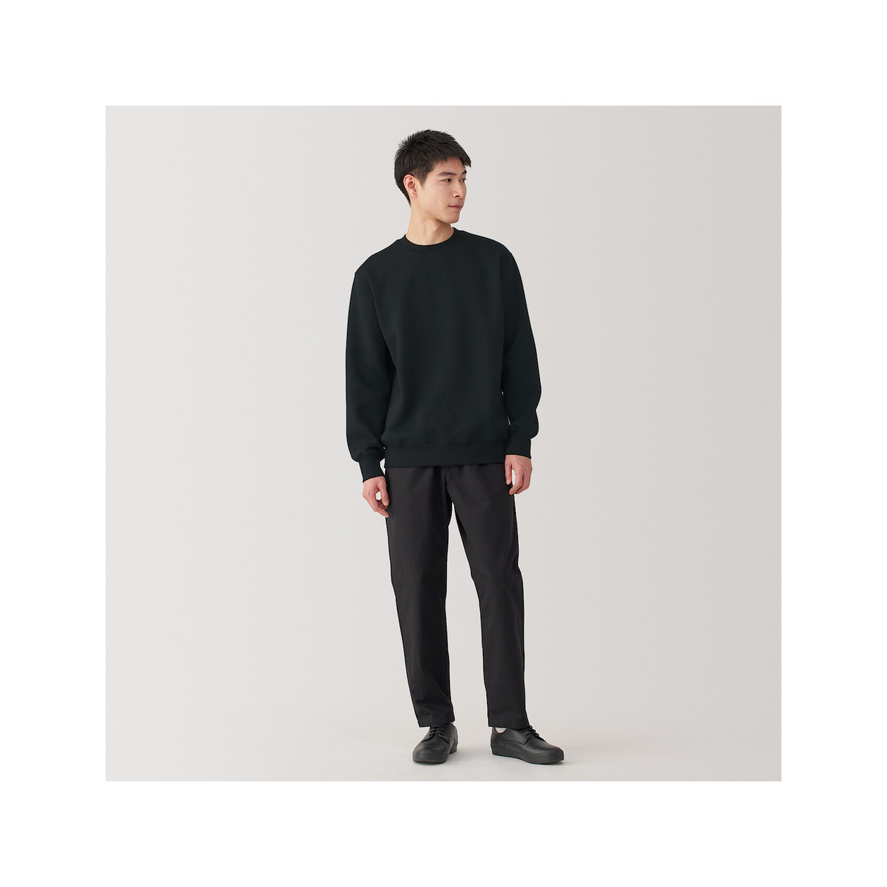 Bluza z dekoltem C czarna