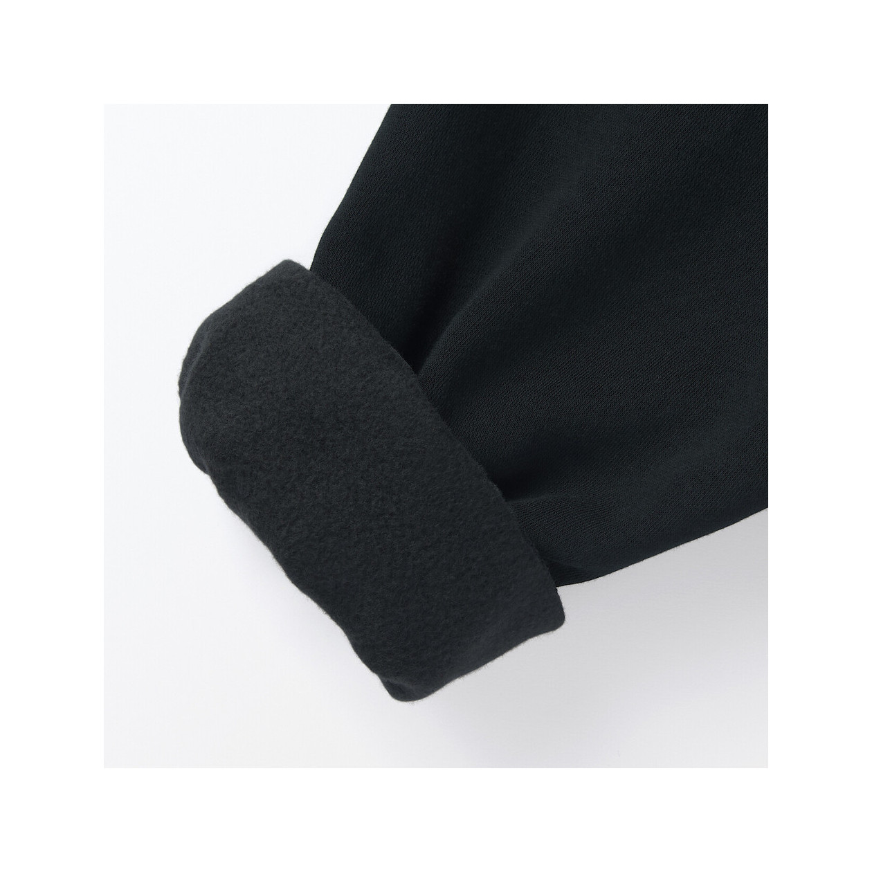 Bluza z dekoltem C czarna