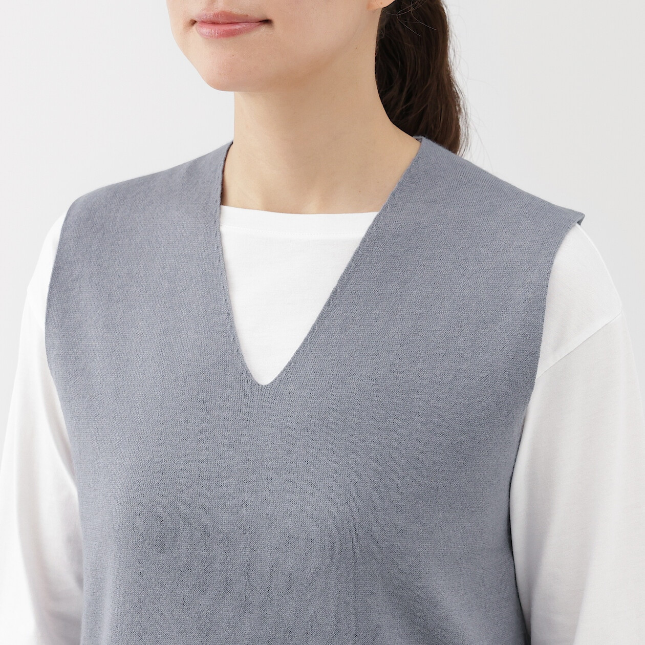 Kamizelka z dzianiny z dekoltem V czarna