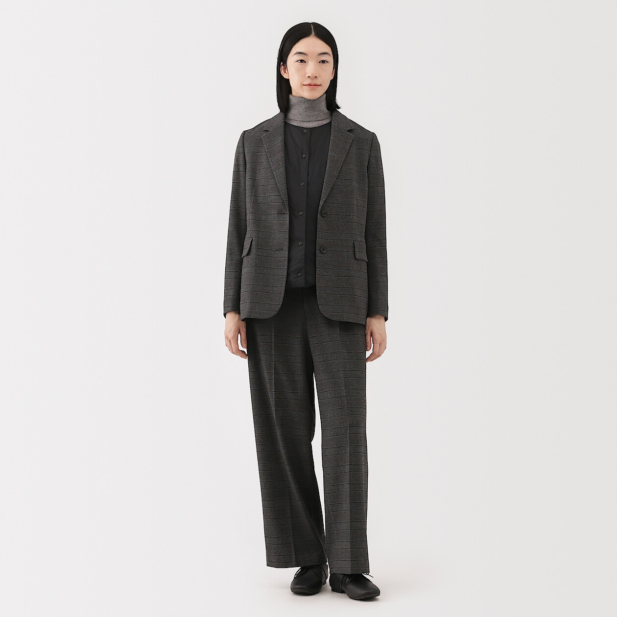 Lekka kamizelka puchowa bez kołnierza czarna