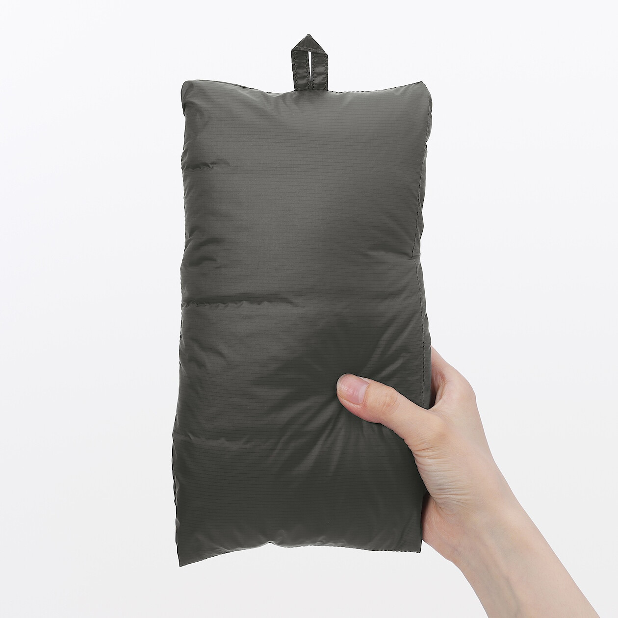 Lekka kamizelka puchowa bez kołnierza czarna