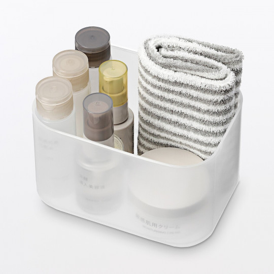 Pudełko PP 1/2 średnie