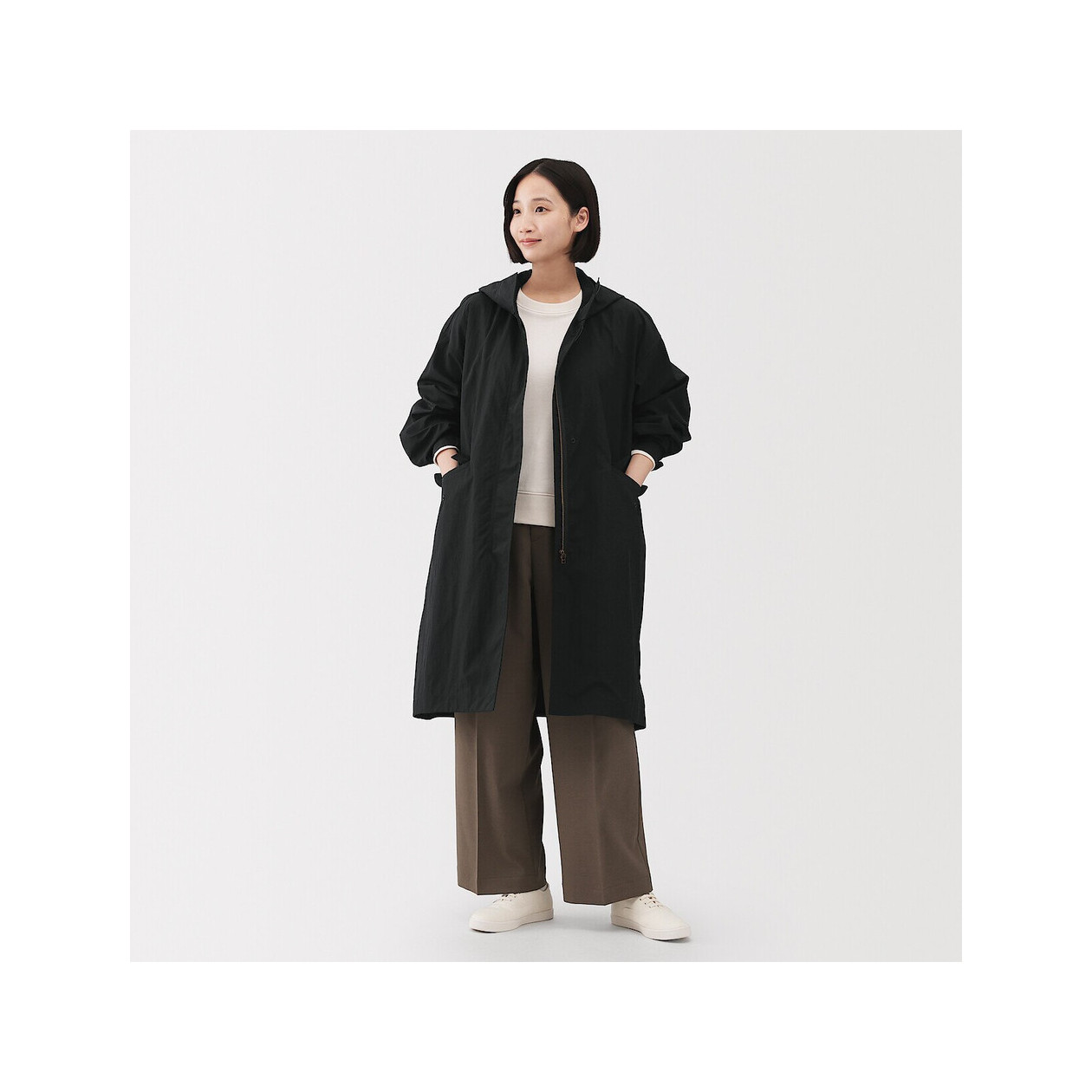 Płaszcz wodoodporny granatowy