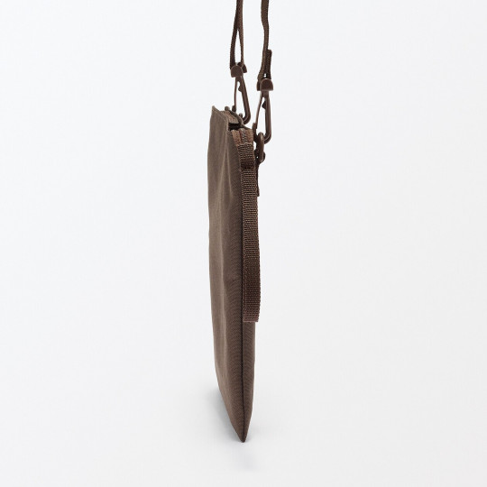 Saszetka cross body wodoodporna brązowa