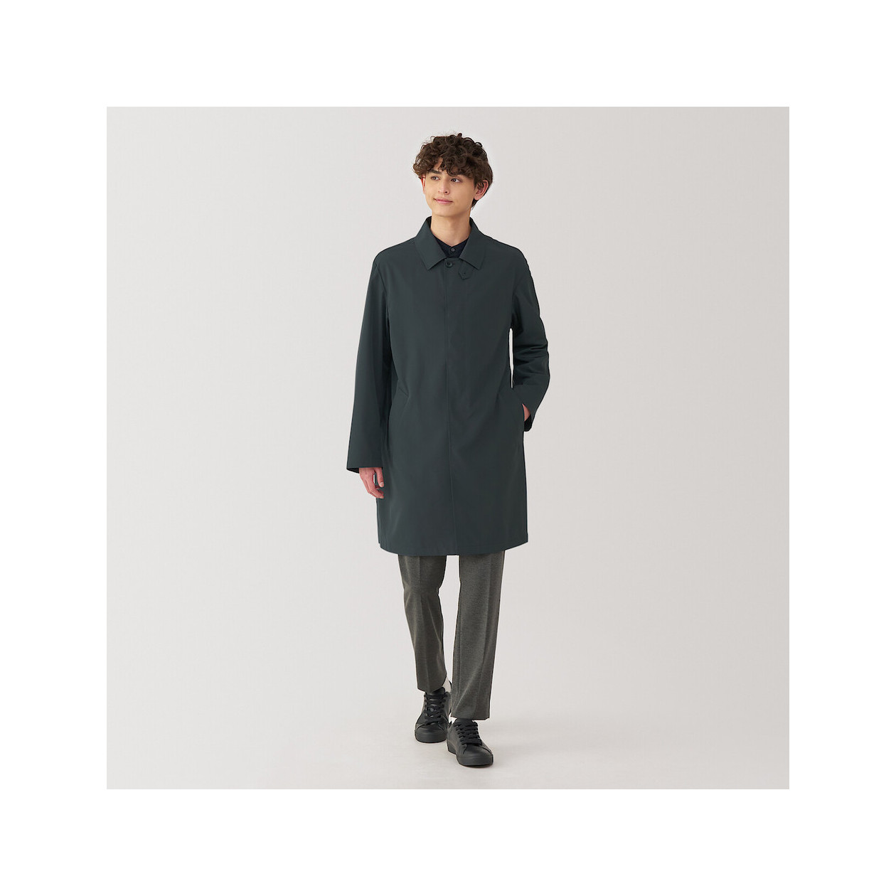 Płaszcz wodoodporny czarny